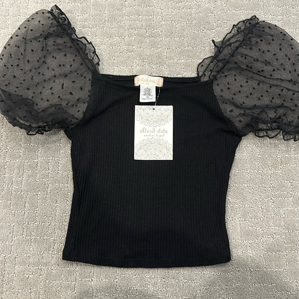women’s Alterd state top- xs